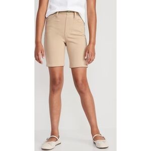 Old Navy Uniform Bermuda shorts Tan Size 14